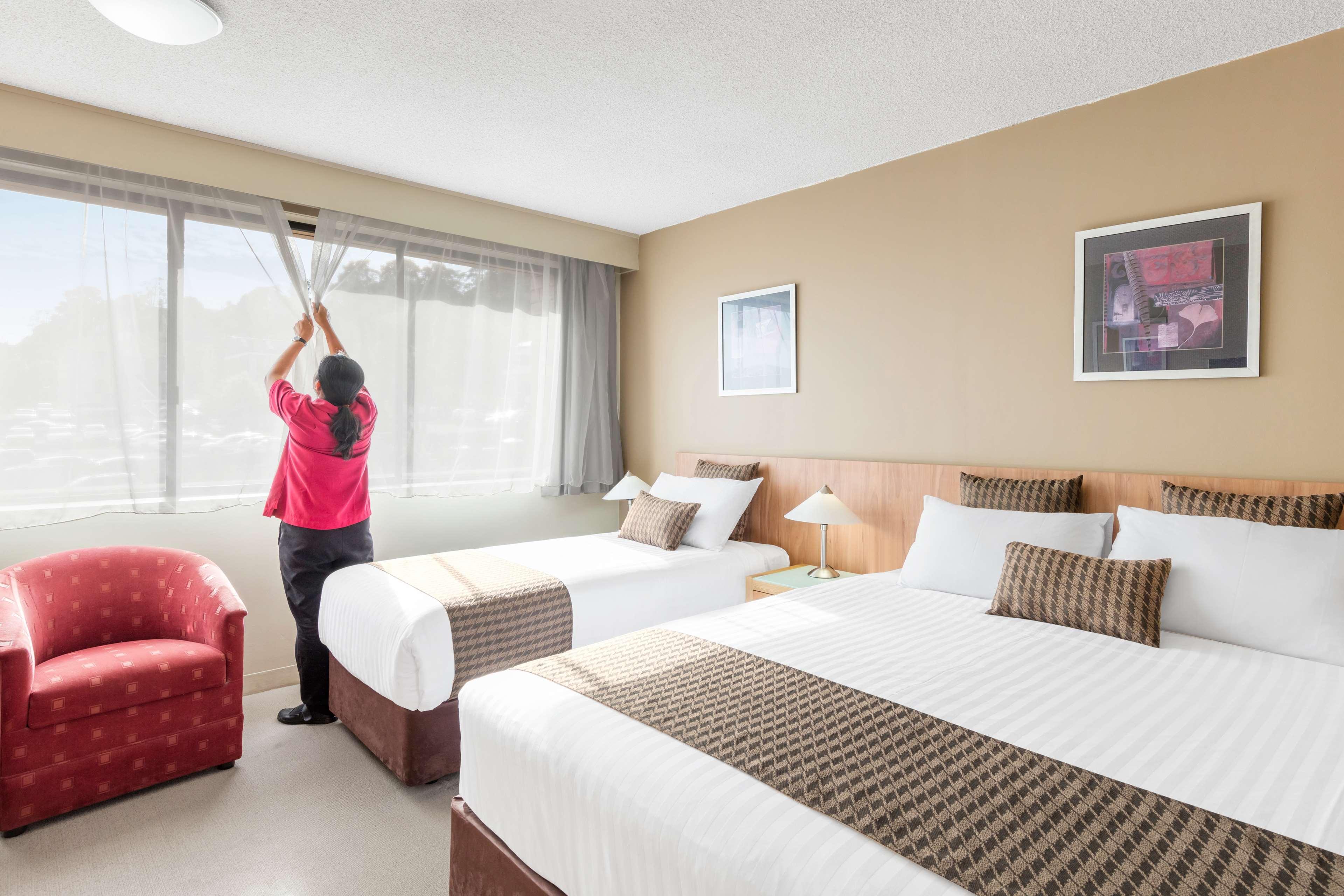Best Western Plus Лонсестон Экстерьер фото