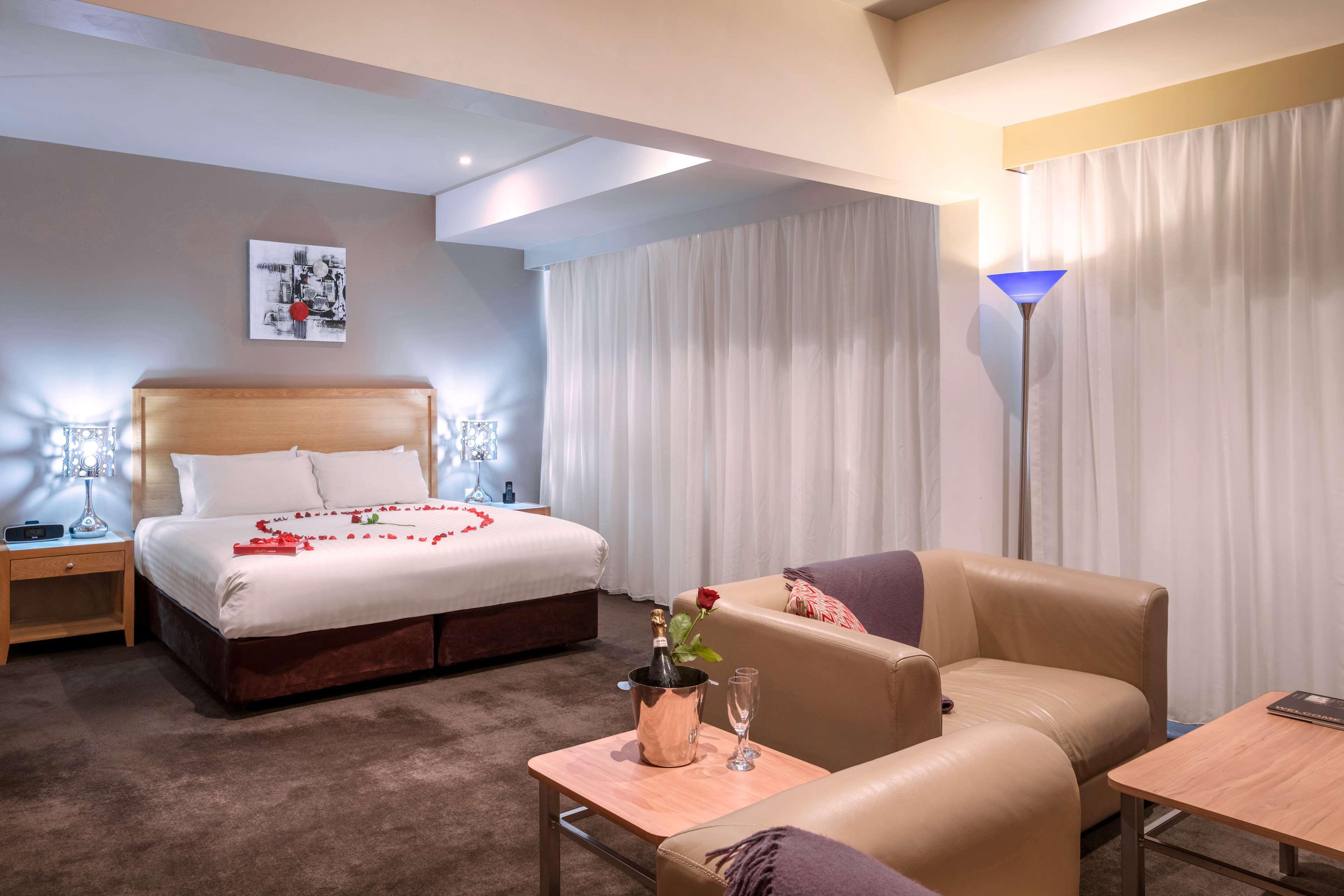 Best Western Plus Лонсестон Экстерьер фото